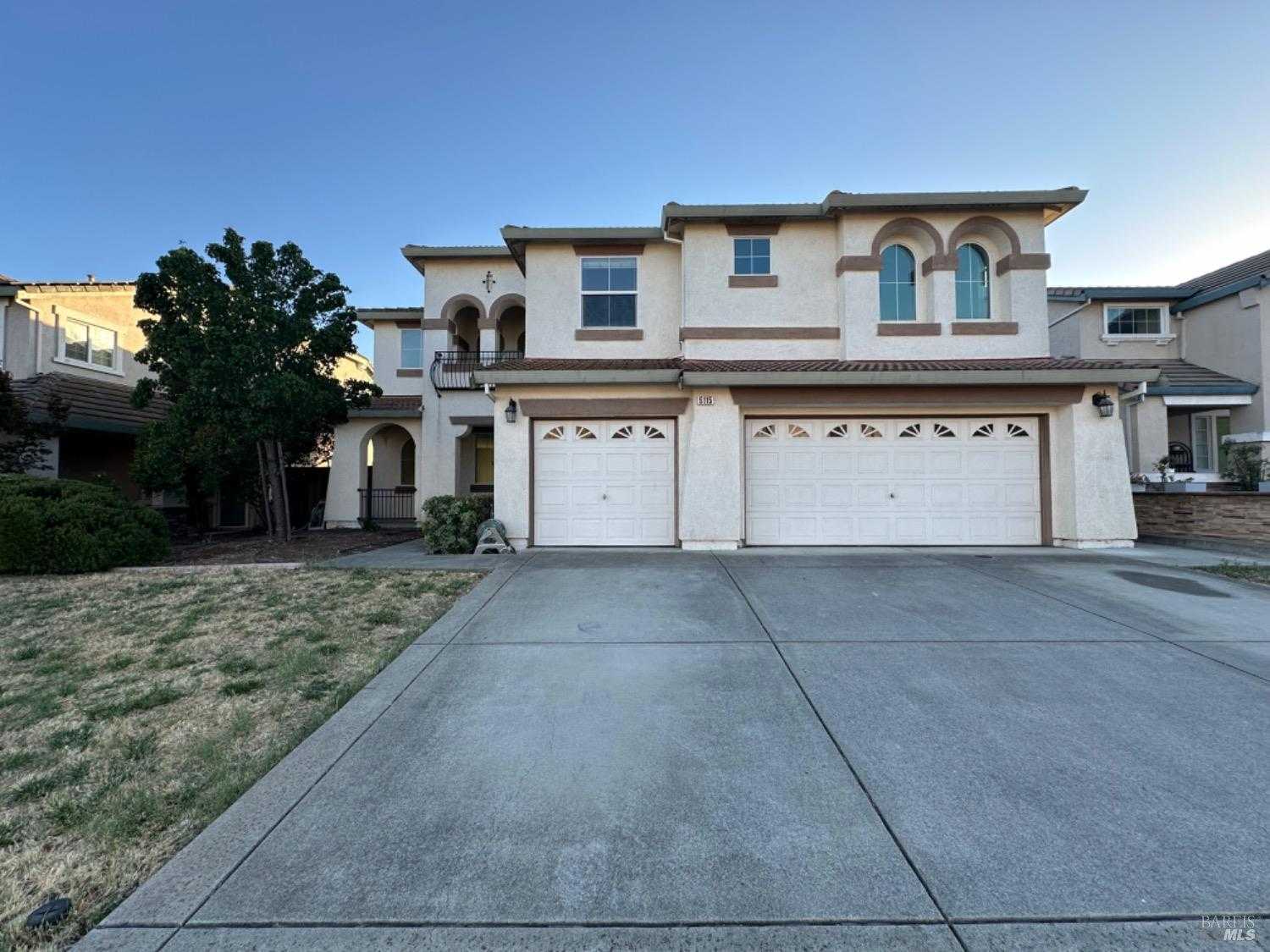 photo 1: 5115 Duren Cir, Fairfield CA 94533