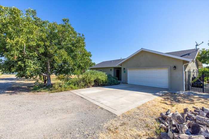 photo 2: 4720-4724 Baker Rd, Winters CA 95694