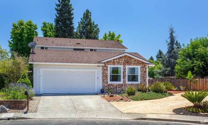 photo 2: 1239 Caridad Ct, Rohnert Park CA 94928