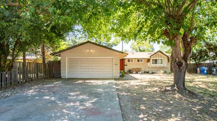 photo 1: 1500 60th, Sacramento CA 95822