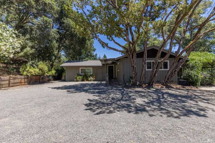 photo 2: 2348 Mill Creek Ln, Healdsburg CA 95448