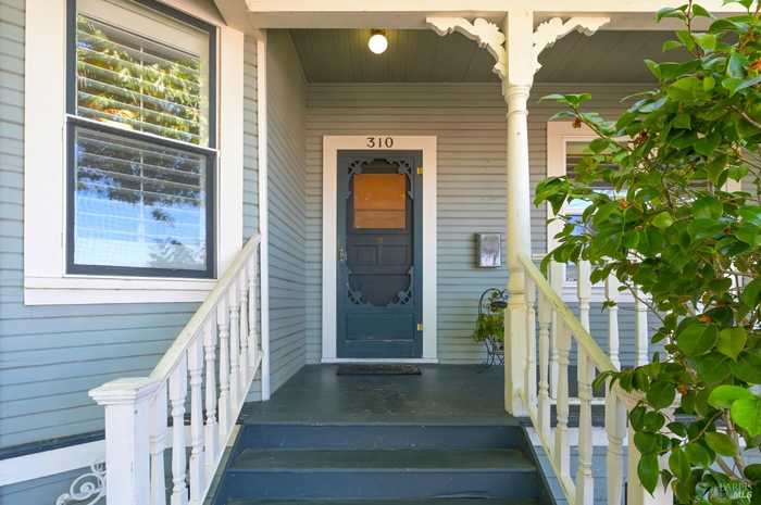 photo 2: 310 F St, Petaluma CA 94952