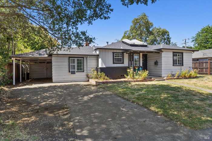 photo 2: 2803 Sonoma Ave, Santa Rosa CA 95405