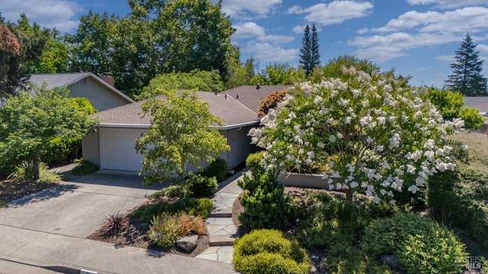 photo 1: 6 Pin Oak Pl, Santa Rosa CA 95409