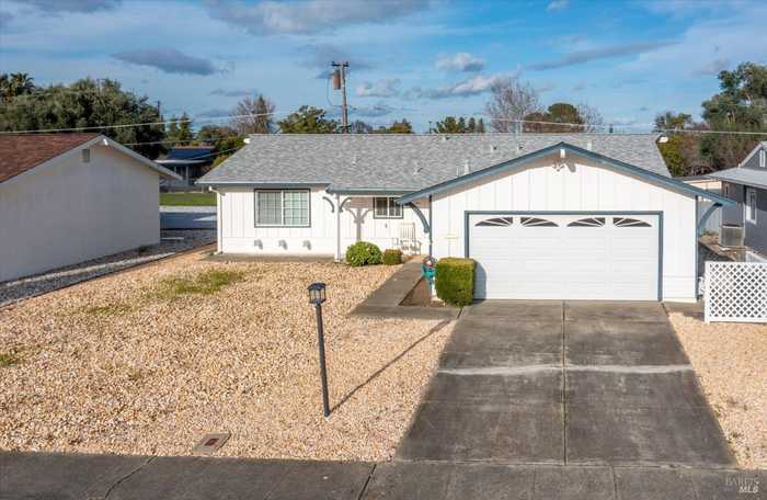 photo 50: 184 Mckinley Cir, Vacaville CA 95687