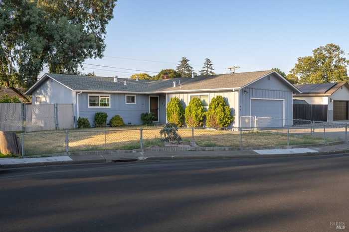 photo 1: 56 Adele Ave, Rohnert Park CA 94928