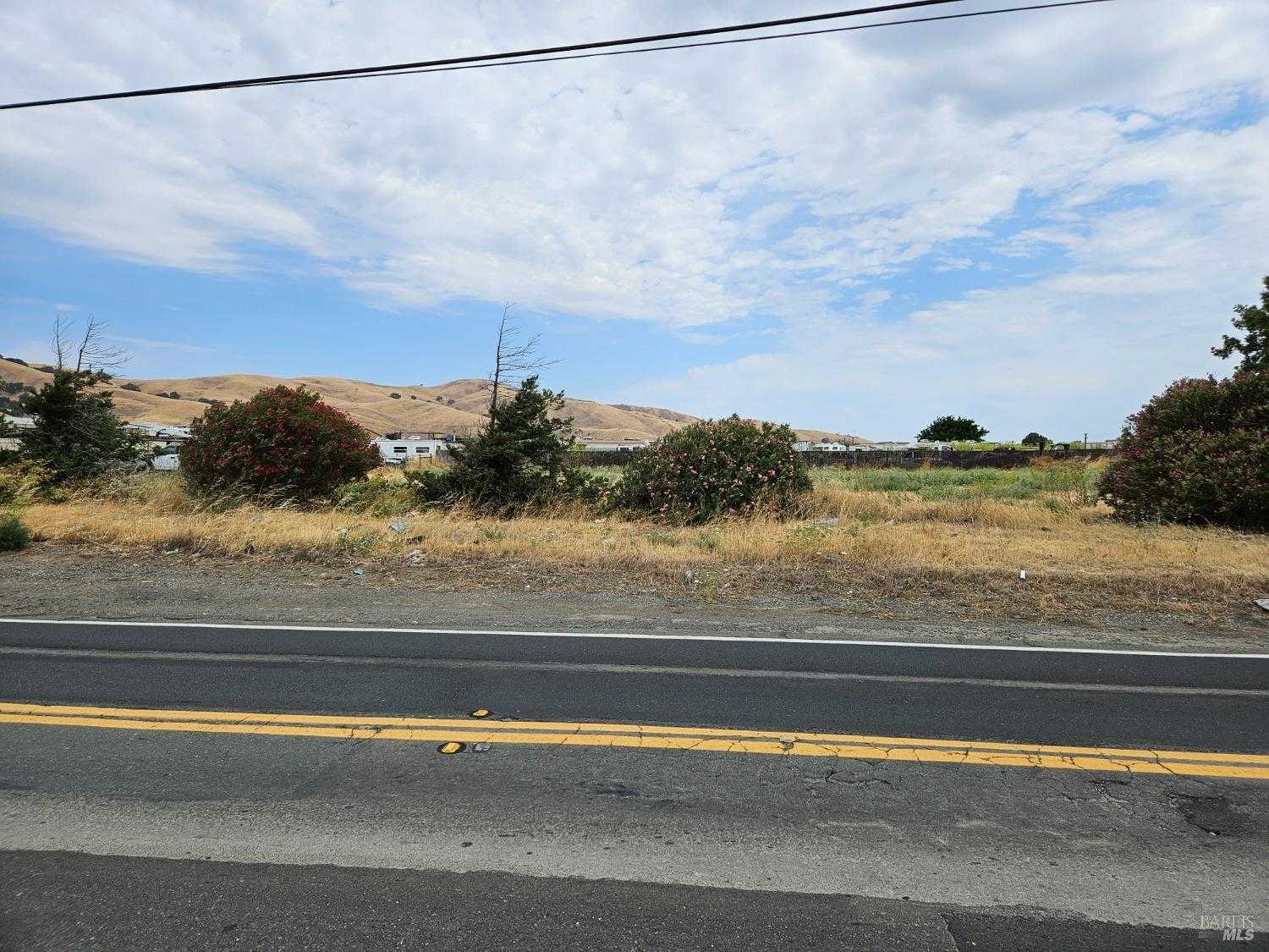 photo 1: 2250 Cement Hill Rd N, Fairfield CA 94533