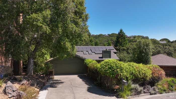 photo 2: 5 Knolltop Ct, Novato CA 94945