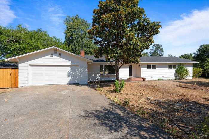 photo 2: 2283 Woodside Way, Healdsburg CA 95448