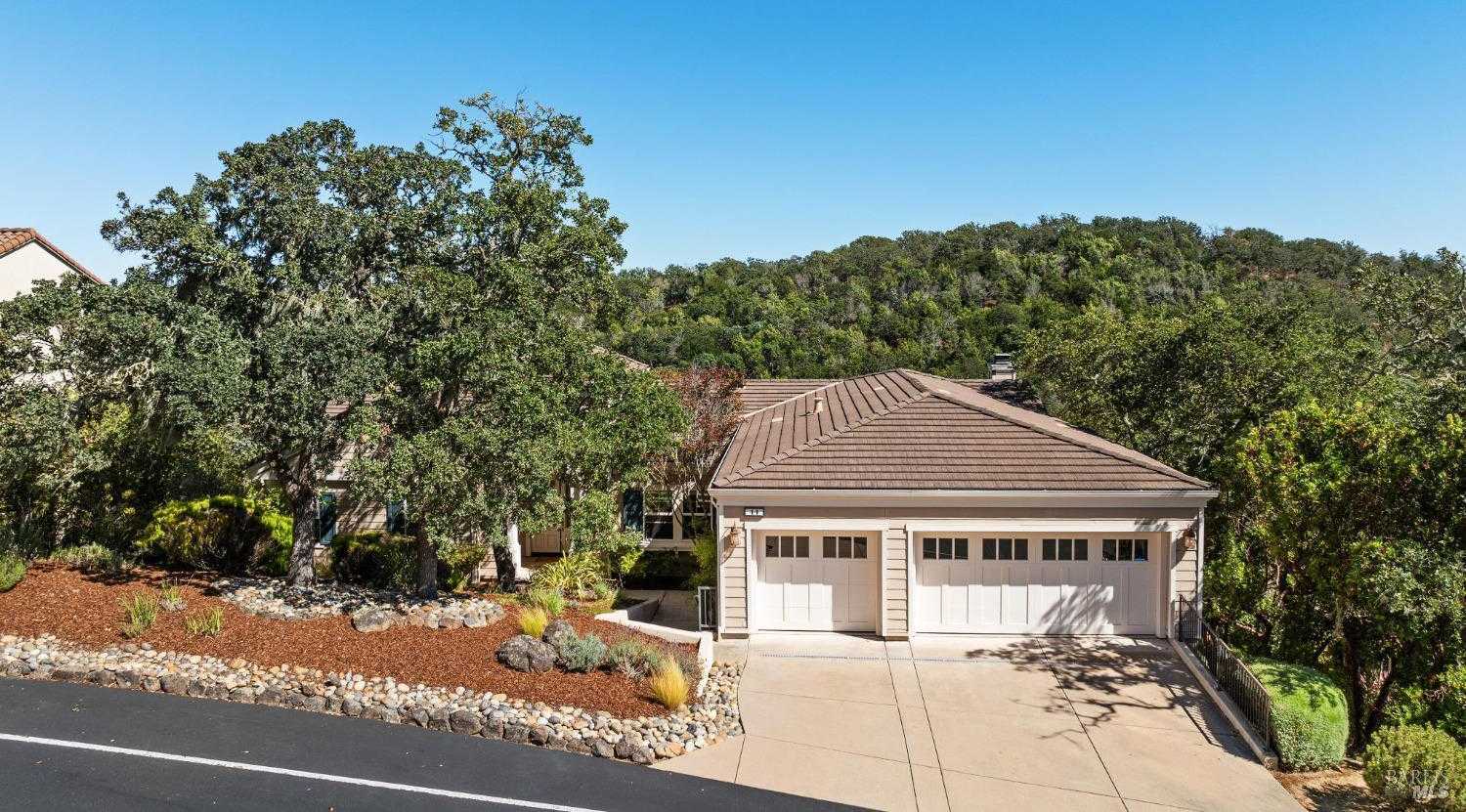 photo 3: 44 Stonetree Ln, Novato CA 94945