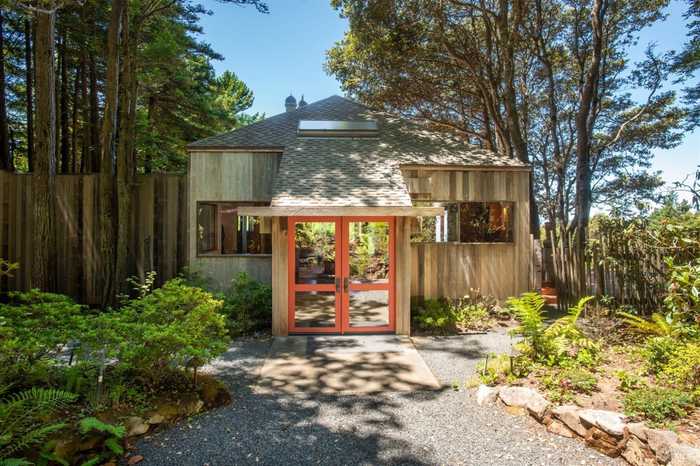 photo 1: 241 Moonraker Rd, The Sea Ranch CA 95497