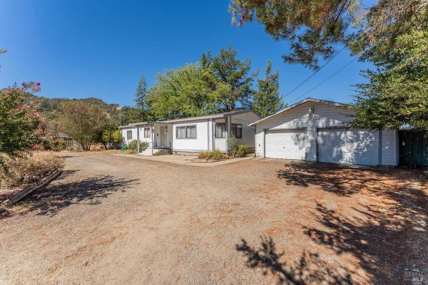 photo 1: 4040 Burke Hill Rd, Ukiah CA 95482