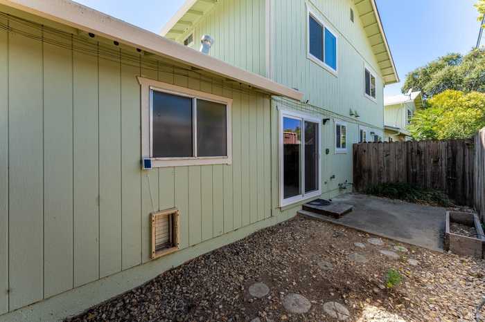 photo 16: 211 Main Cir, Ukiah CA 95482