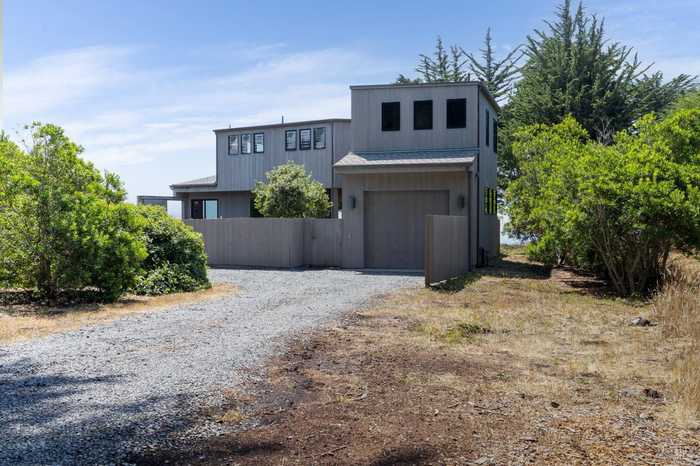 photo 2: 198 Pelican Ct, The Sea Ranch CA 95497