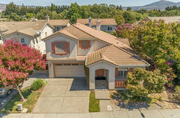 photo 1: 54 Summerbrooke Cir, Napa CA 94558