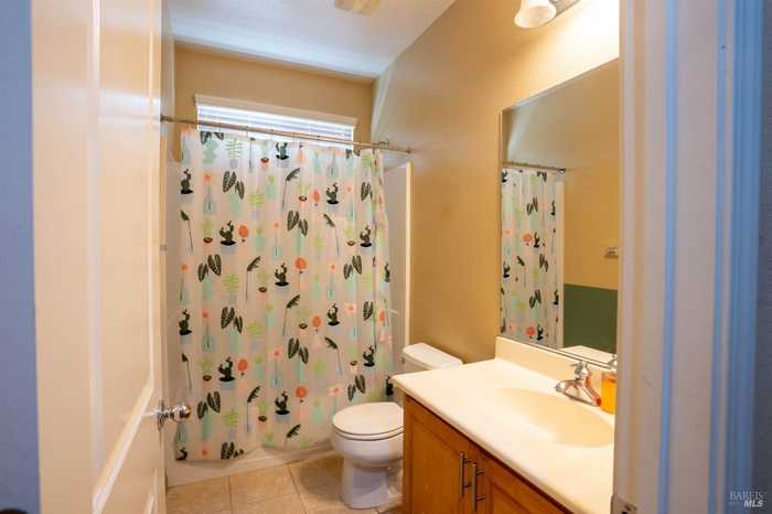 photo 39: 650 Canterbury Cir, Vacaville CA 95687