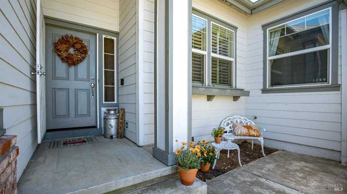 photo 2: 429 Riesling St, Cloverdale CA 95425