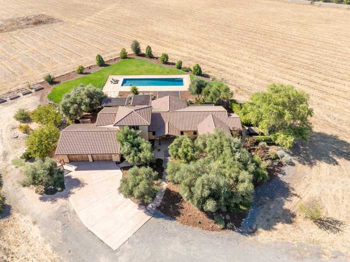 photo 1: 5724 Silveyville Rd, Dixon CA 95620