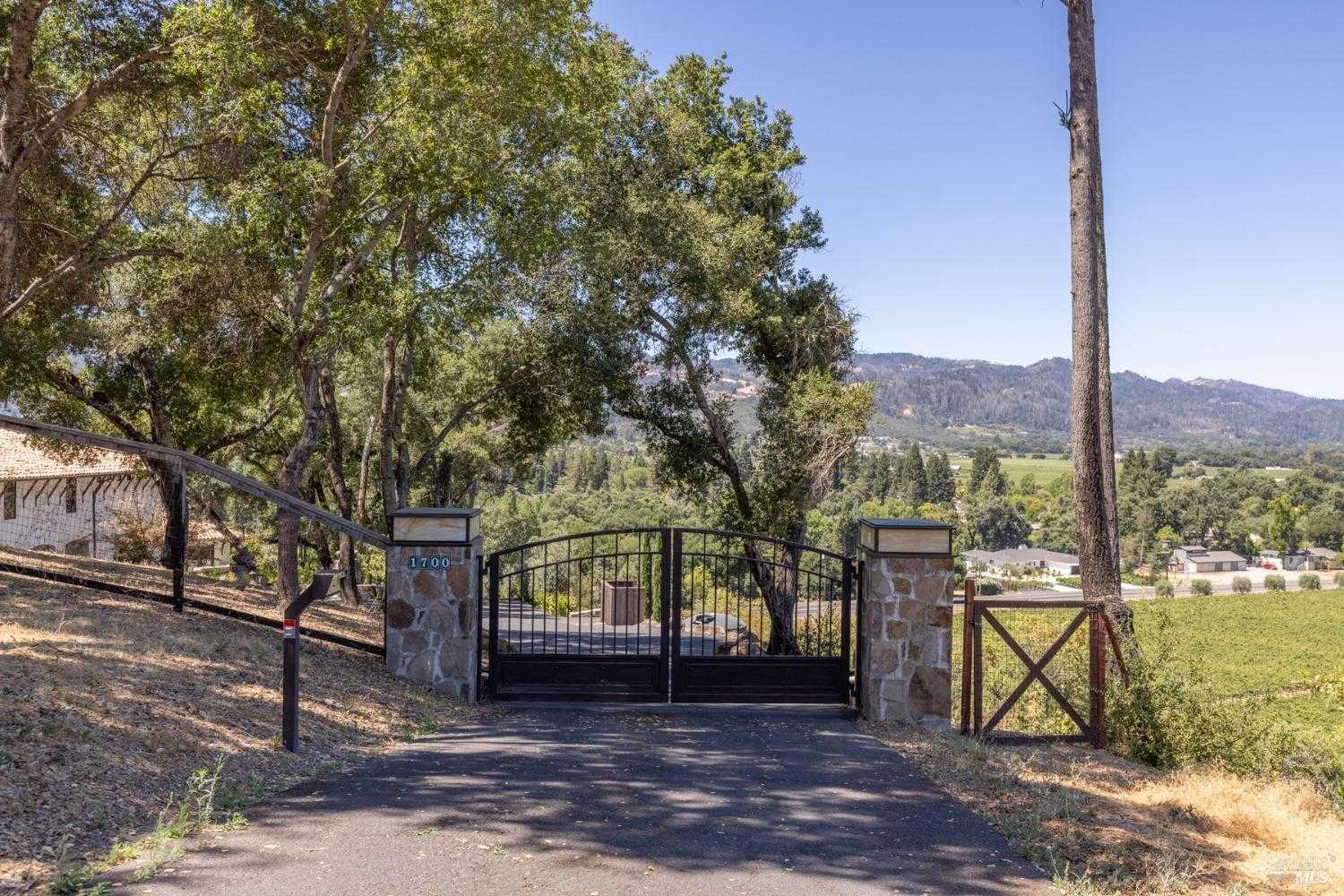 photo 3: 1700 Howell Mountain Rd, St. Helena CA 94574