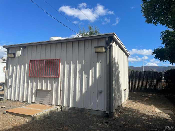 photo 2: 701 S Orchard Ave, Ukiah CA 95482