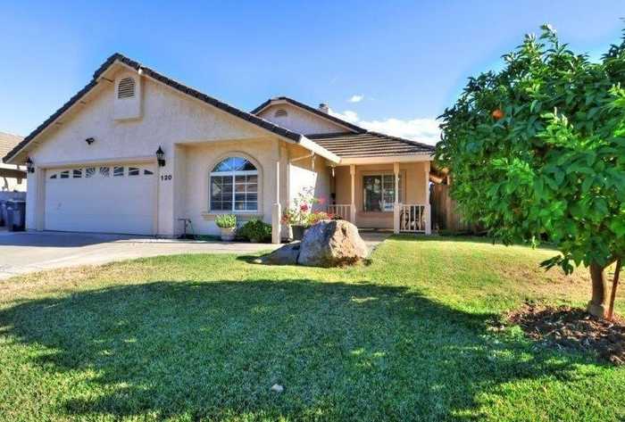 photo 1: 120 Colby Ln, Winters CA 95694