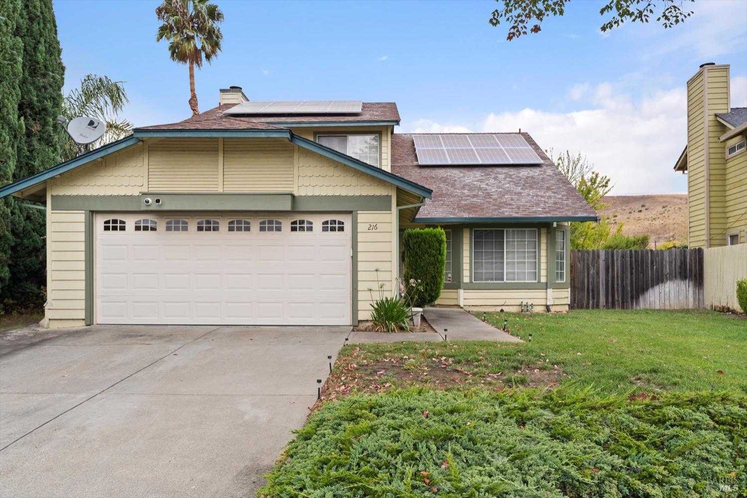 photo 1: 216 Haviture Way, Vallejo CA 94589