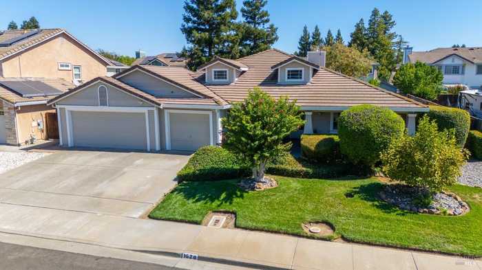 photo 33: 1520 Pembroke Way, Dixon CA 95620