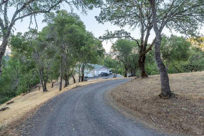 photo 2: 4250 Orr Springs Rd, Ukiah CA 95482