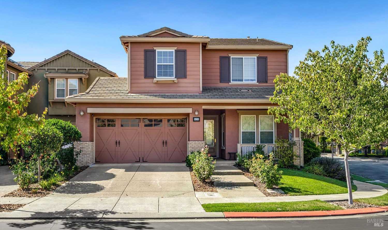 photo 1: 9235 Hallmark Pl, Vallejo CA 94591