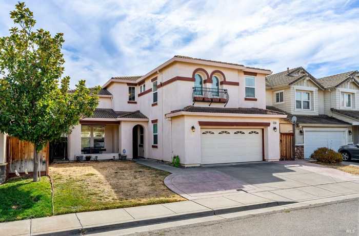 photo 2: 2313 Campbell Cir, Fairfield CA 94533