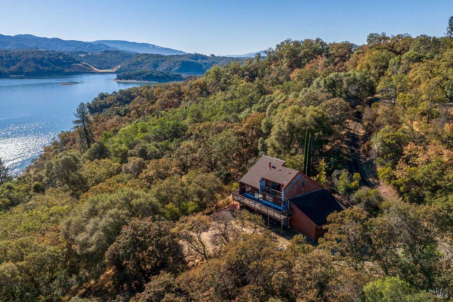 photo 1: 4500 Lake Ridge Rd, Ukiah CA 95482