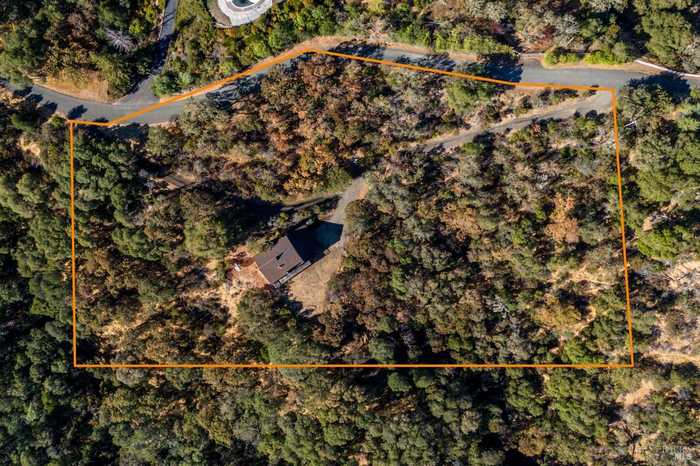 photo 2: 4500 Lake Ridge Rd, Ukiah CA 95482