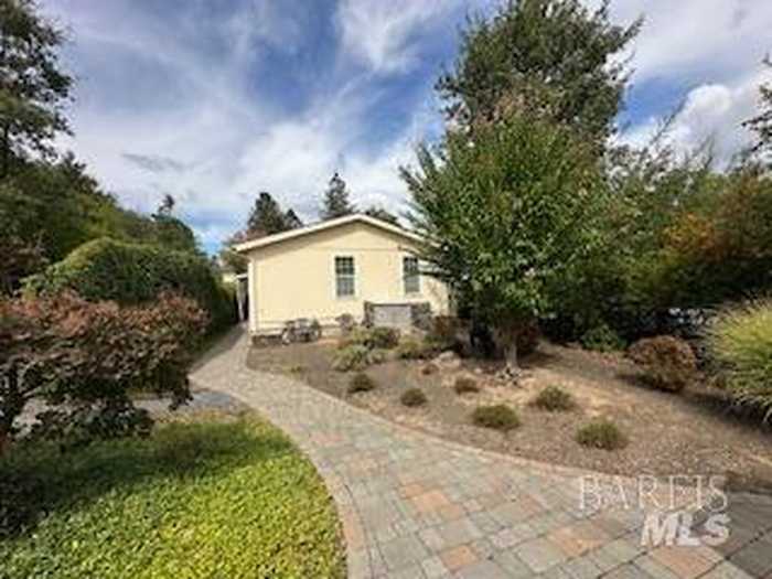 photo 1: 525 Doolan Canyon Dr, Ukiah CA 95482