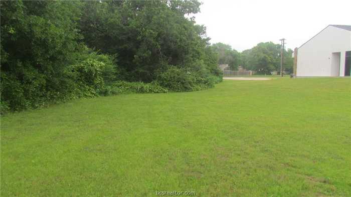 photo 2: 1015 W Villa Maria Road W, Bryan TX 77801