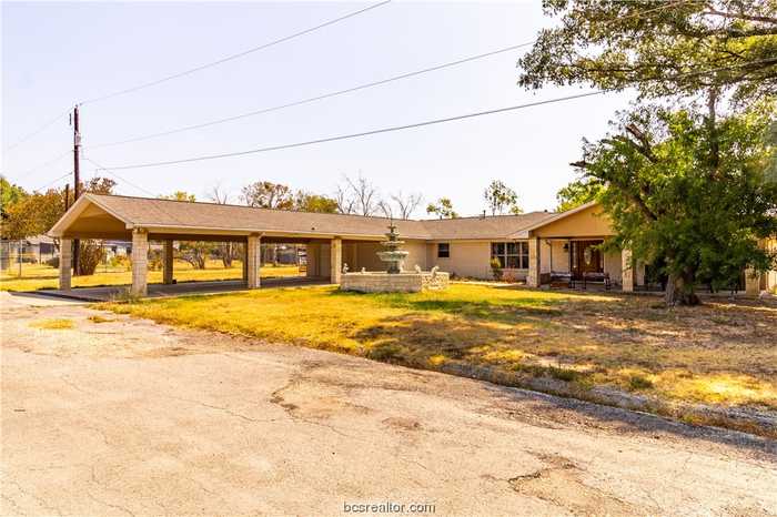 photo 1: 1214 Bittle Lane, Bryan TX 77801