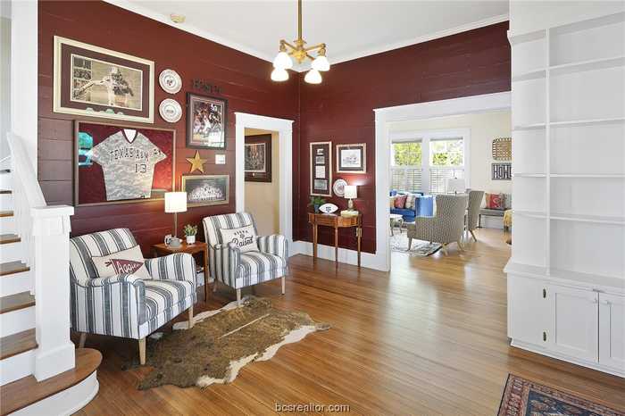 photo 1: 1006 Park Place, College Station TX 77840