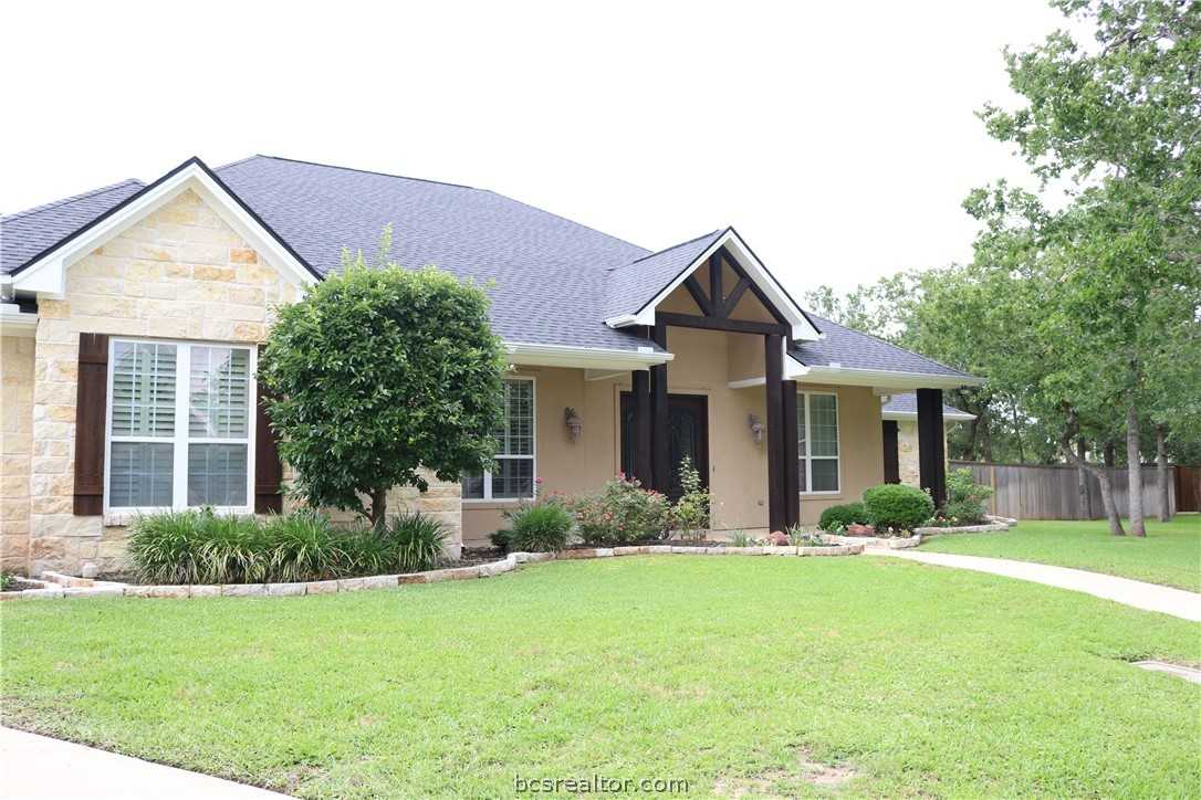 photo 2: 907 Plainfield Court, College Station TX 77845