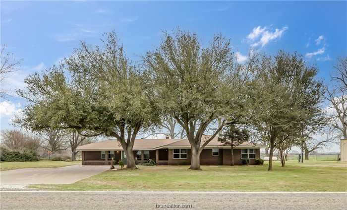 photo 1: 1278 N Fm 1644, Hearne TX 77859