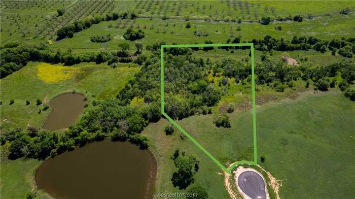 photo 1: Lot 19A Brazos Court, Caldwell TX 77836