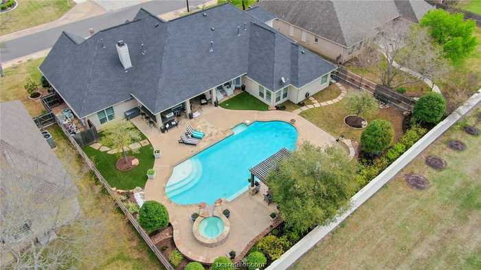 photo 2: 5106 Bellerive Bend Drive, College Station TX 77845