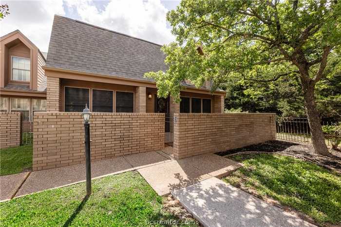 photo 1: 3122 Camelot Unit 34, Bryan TX 77802