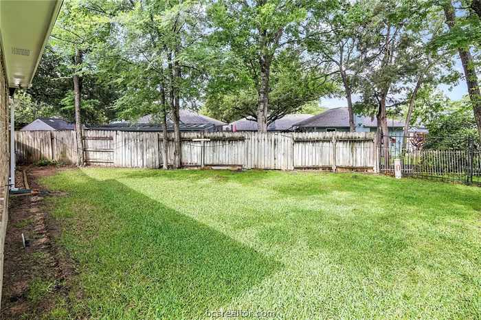 photo 38: 2203 Quail Hollow Drive, Bryan TX 77802