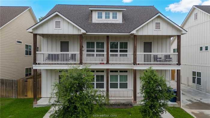 photo 1: 305 Poplar Street, College Station TX 77840