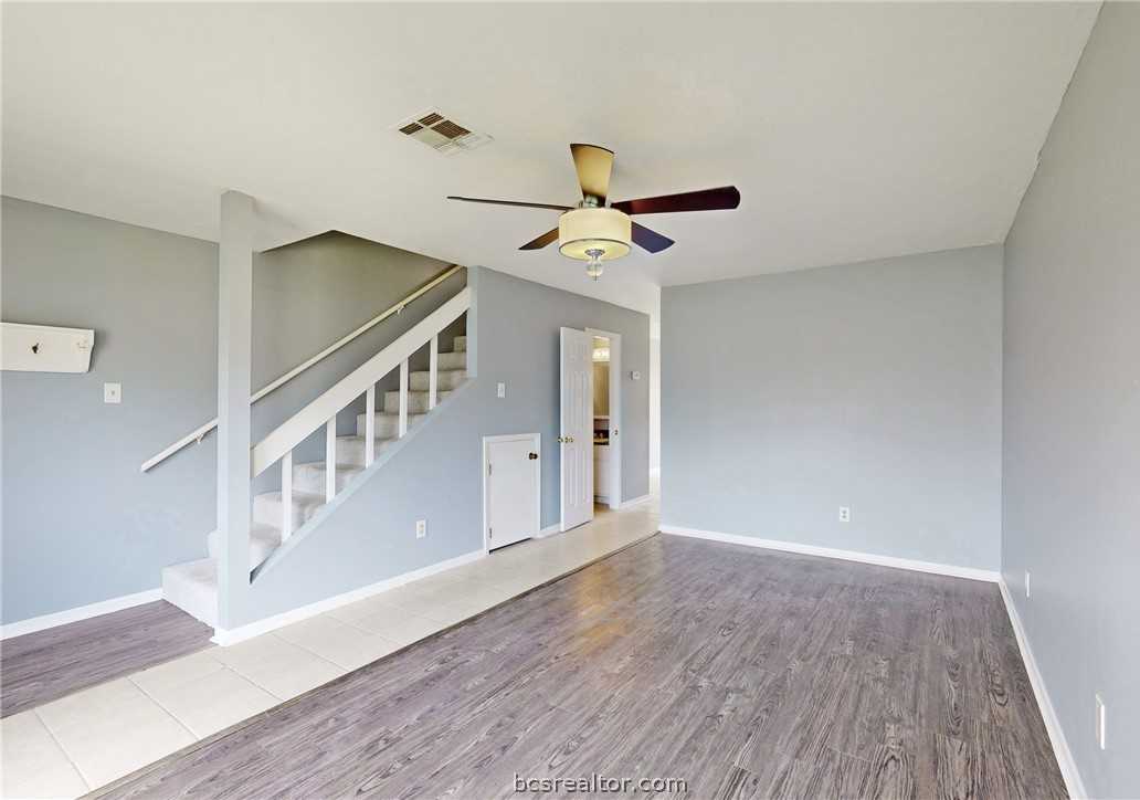 photo 3: 2807 Wildflower Drive Unit 9, Bryan TX 77802