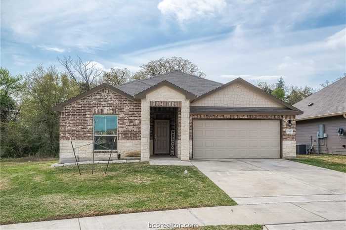 photo 1: 1908 Cartwright Street, Bryan TX 77807