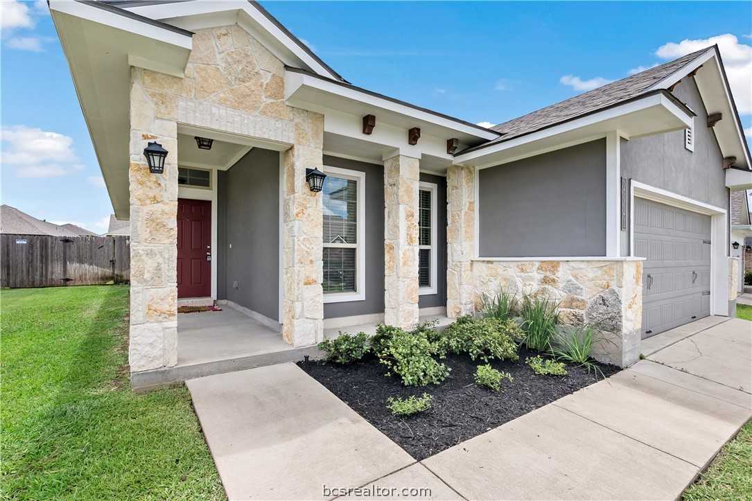 photo 3: 2021 Polmont Drive, Bryan TX 77807