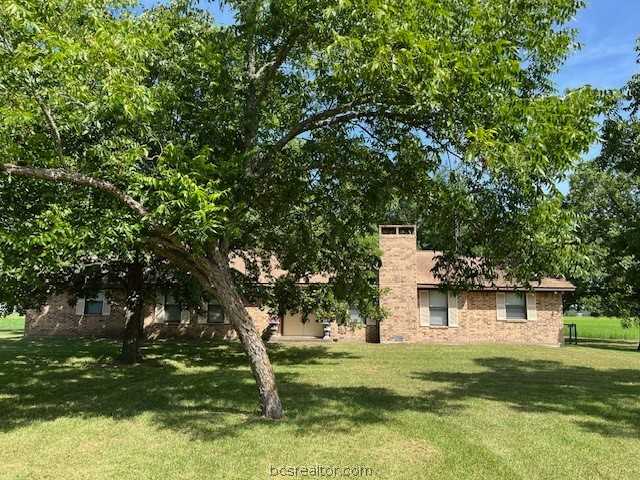 photo 1: 489 County Road 265, Snook TX 77878