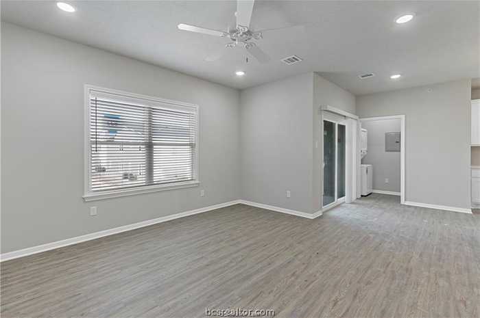 photo 2: 1326 Prairie Drive Unit 1214, Bryan TX 77803