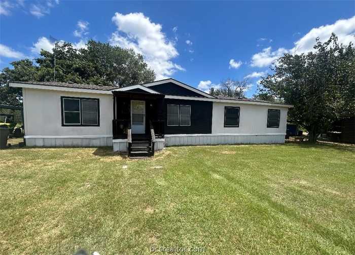 photo 1: 2538 Clarks Lane, Bryan TX 77808