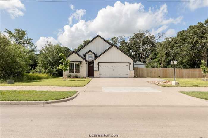 photo 2: 2721 Beck Street, Bryan TX 77803